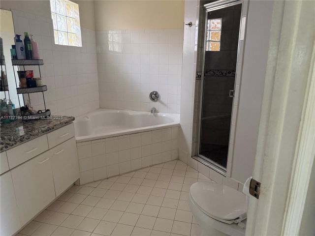 Продажа дома по адресу 12090 SW 250th Ter - фото 5870354