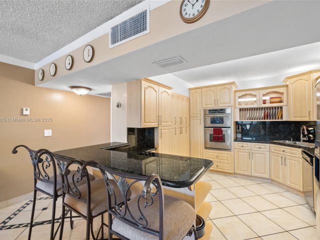 Квартира в аренду номер1124 - фото 5920385