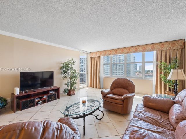 Квартира в аренду номер1124 - фото 5920389