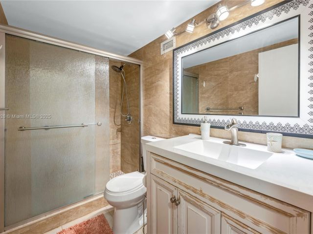 Квартира в аренду номер1015 - фото 5920342