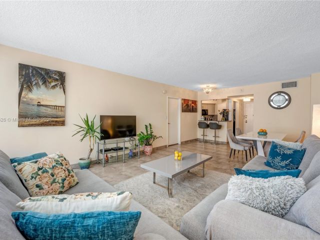 Квартира в аренду номер1015 - фото 5920351