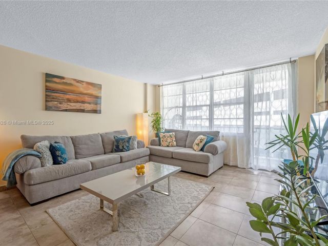 Квартира в аренду номер1015 - фото 5920353