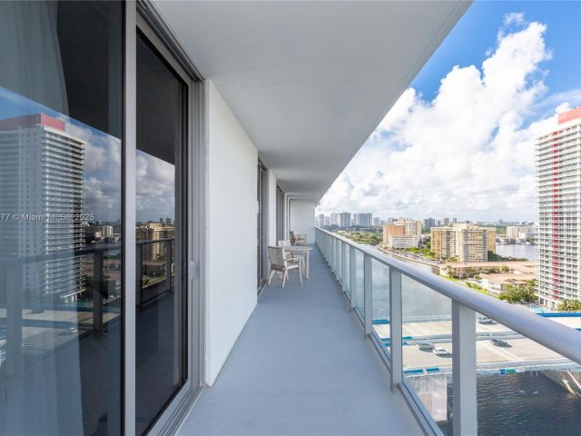 Квартира в аренду номерR2204 - фото 5919212