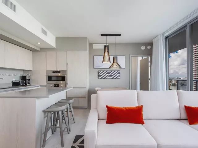 Квартира в аренду номерR2204 - фото 5919208