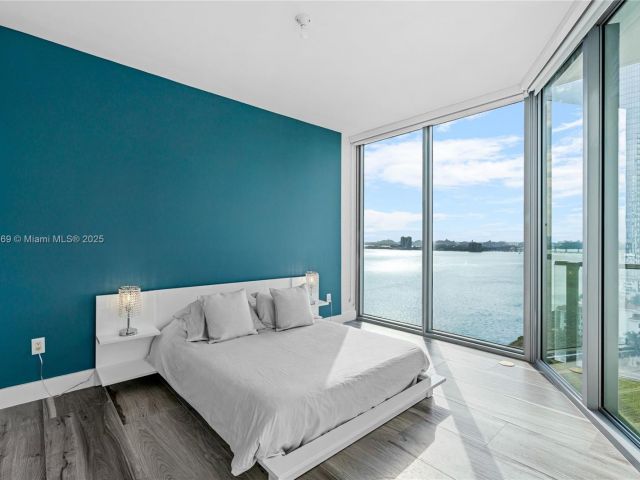 Продажа квартиры #1609 - фото 5925739