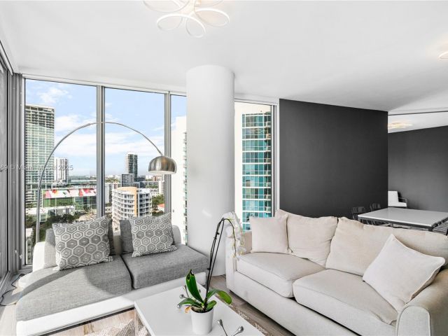 Продажа квартиры #1609 - фото 5925747