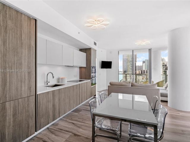 Продажа квартиры #1609 - фото 5925749