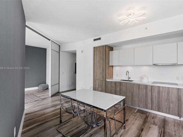 Продажа квартиры #1609 - фото 5925751