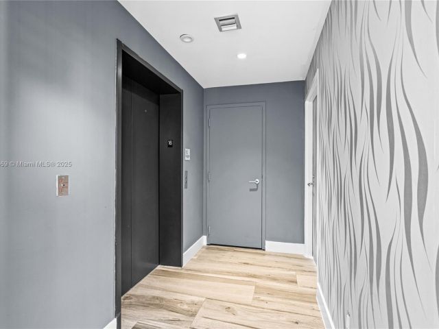 Продажа квартиры #1609 - фото 5925754