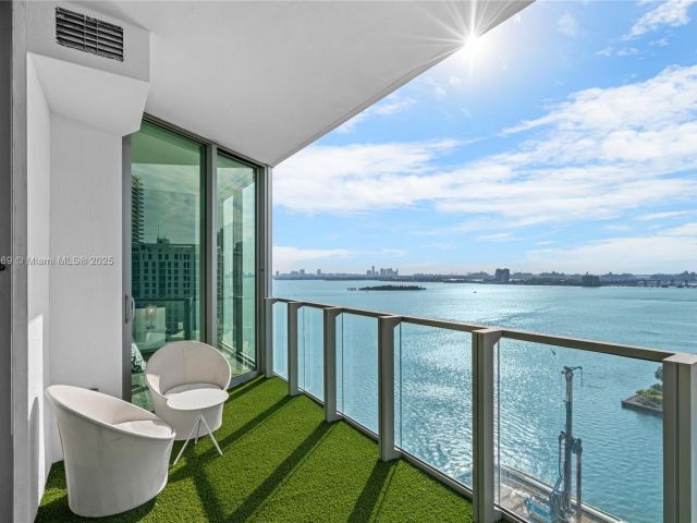 Продажа квартиры #1609 - фото 5925755