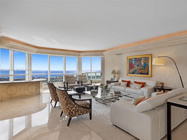 Продажа квартиры #2106 - фото 6079011