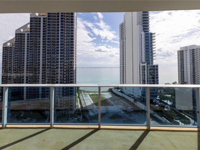 Продажа квартиры #1502 - фото 5910799