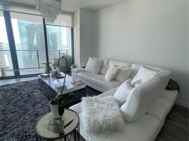 Продажа квартиры #3203 - фото 5916888