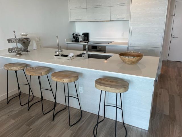 Продажа квартиры #3203 - фото 5916891