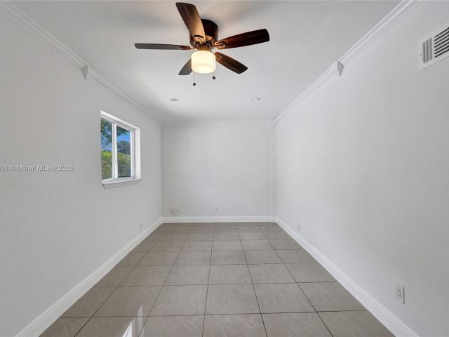 Продажа дома по адресу 924 N 30th Rd - фото 5876682