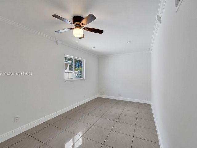 Продажа дома по адресу 924 N 30th Rd - фото 5876683