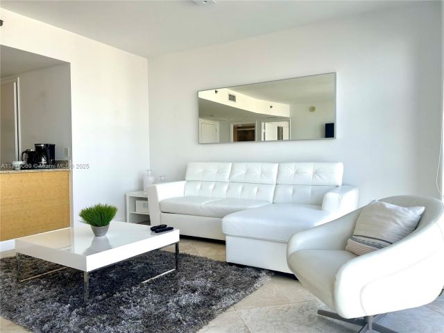 Квартира в аренду номер1907 - фото 5899734