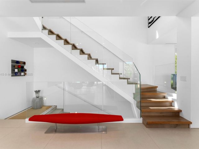 Продажа дома по адресу 481 S Mashta Drive - фото 5896176