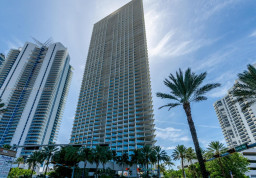 Квартира #703