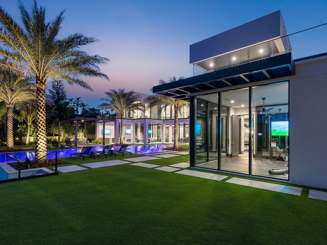 Продажа дома по адресу 372 E Alexander Palm Road - фото 6488001