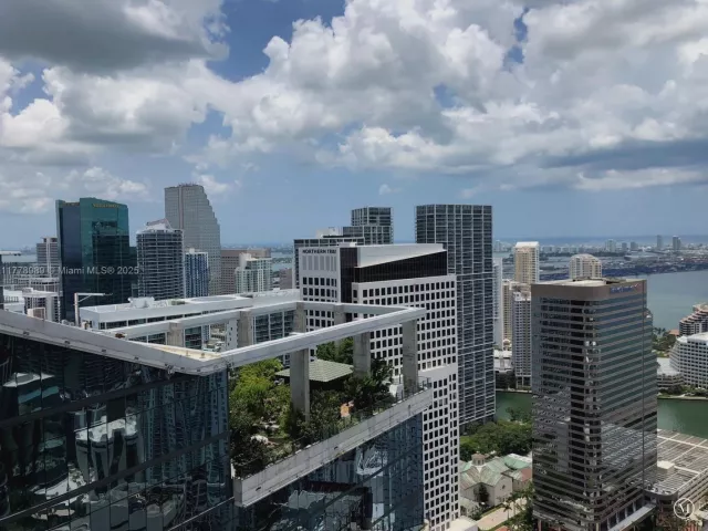 Продажа квартиры #5108 - фото 5917183