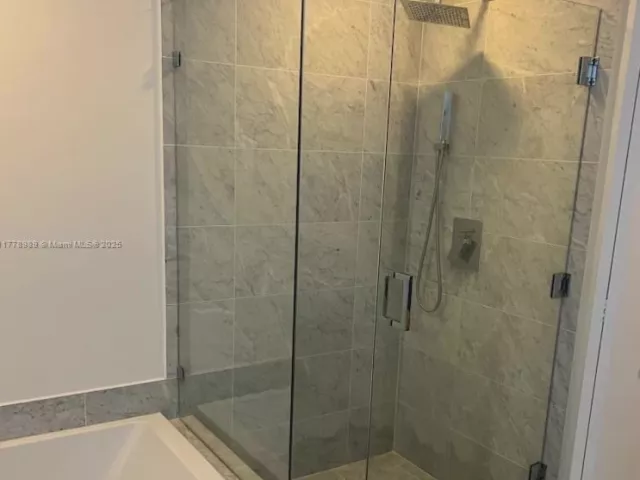 Продажа квартиры #5108 - фото 5917189