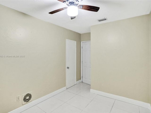 Продажа дома по адресу  - фото 5960120