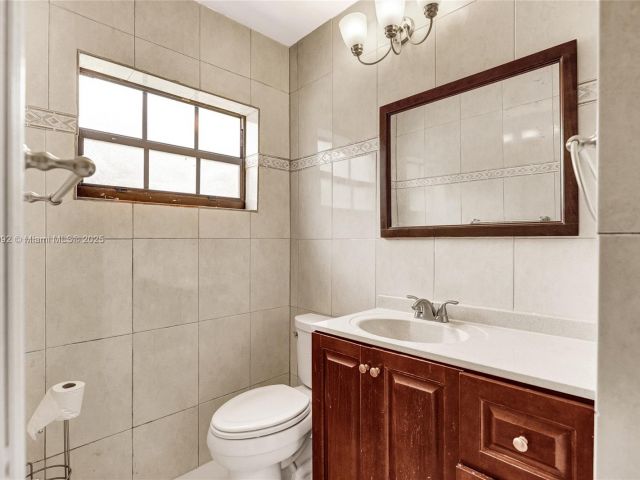 Продажа дома по адресу  - фото 5960124