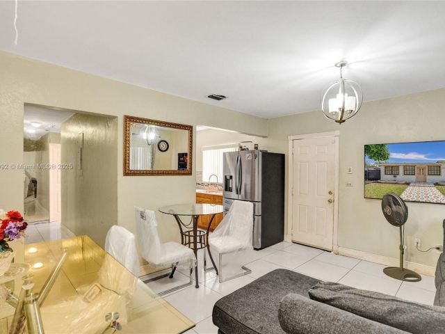 Продажа дома по адресу  - фото 5960128