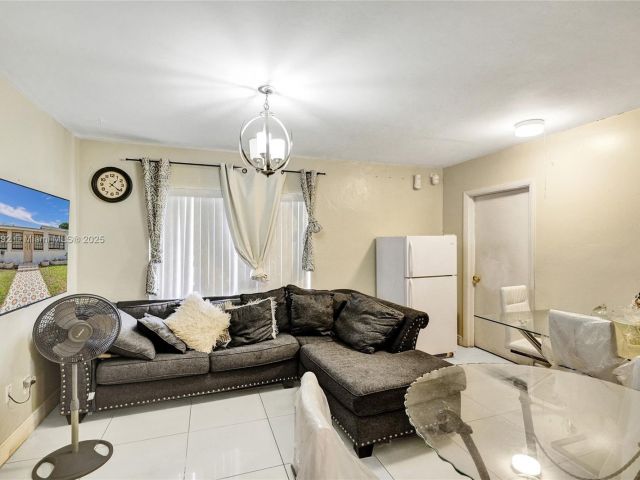 Продажа дома по адресу  - фото 5960132