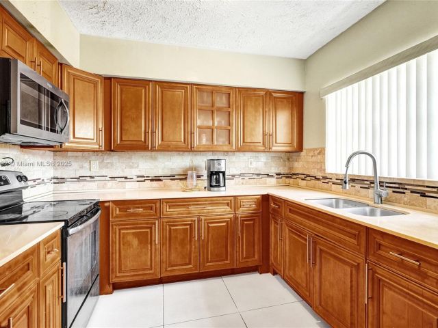 Продажа дома по адресу  - фото 5960135