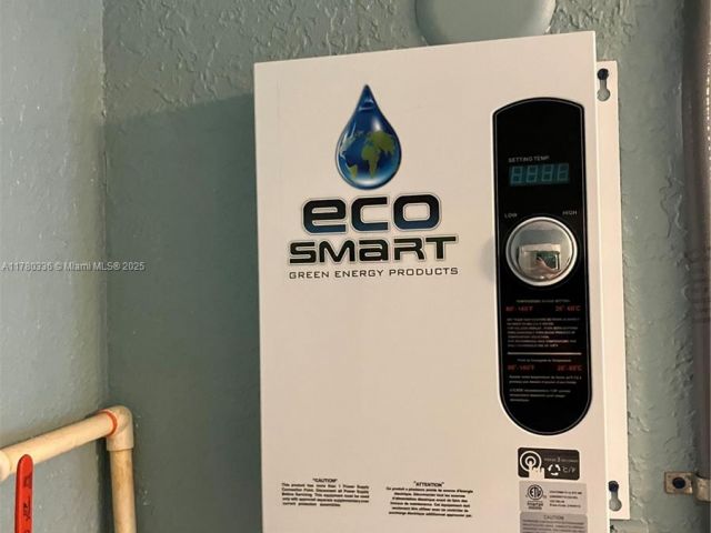 Дом в аренду по адресу 5495 SW 68th Ave - фото 6056363