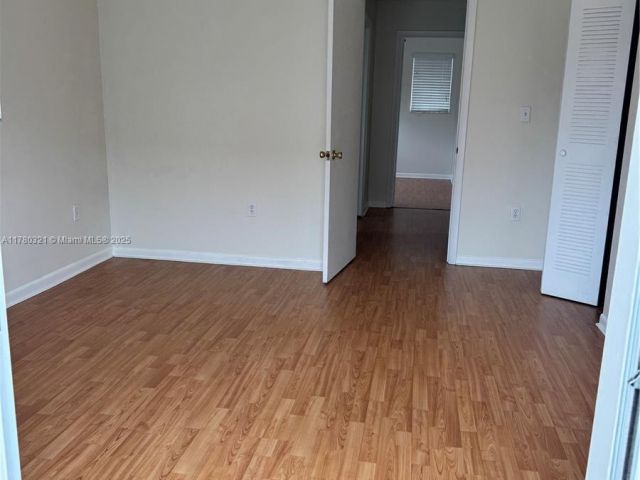 Дом в аренду по адресу 2050 NE 140 11 - фото 6271948