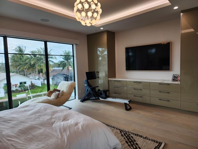 Продажа дома по адресу 770 Enfield Street - фото 5942707