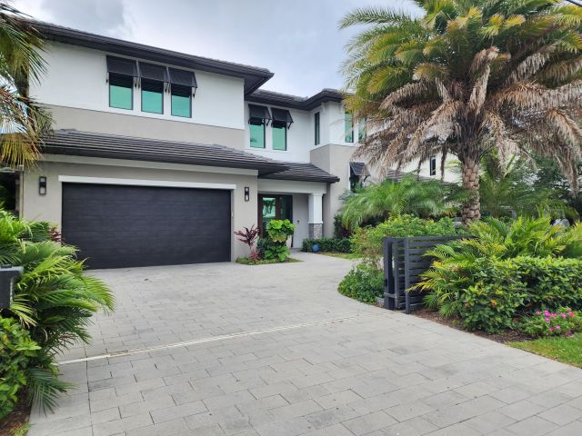 Продажа дома по адресу 770 Enfield Street - фото 5942725