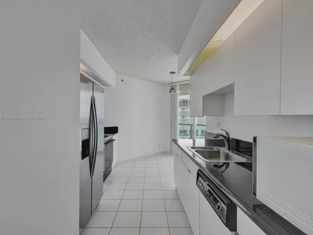 Продажа квартиры #2715 - фото 5963994