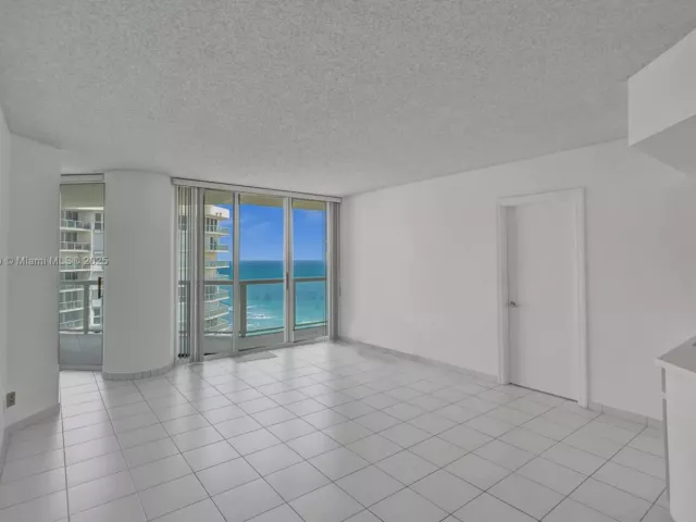 Продажа квартиры #2715 - фото 5964002