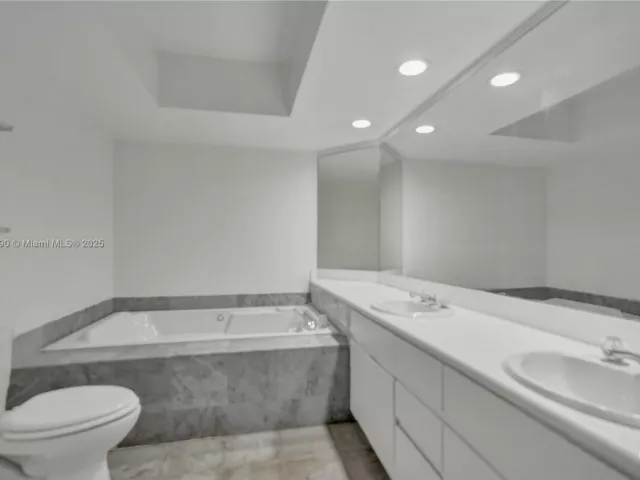 Продажа квартиры #2715 - фото 5963991