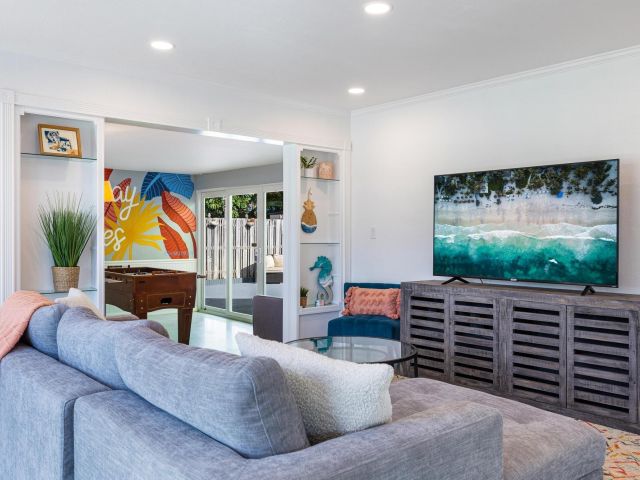 Продажа дома по адресу 657 NW 30th Ct - фото 5945550