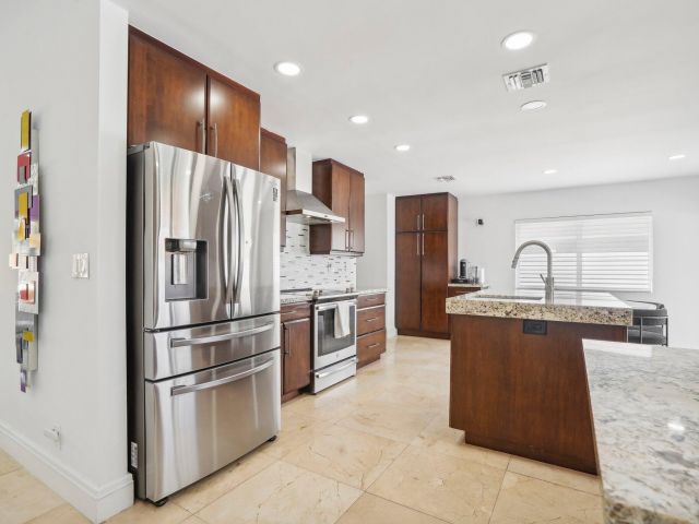 Продажа дома по адресу 21830 Banyanwood Road - фото 6100995