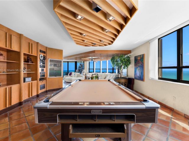 Продажа квартиры #1402 - фото 5911536