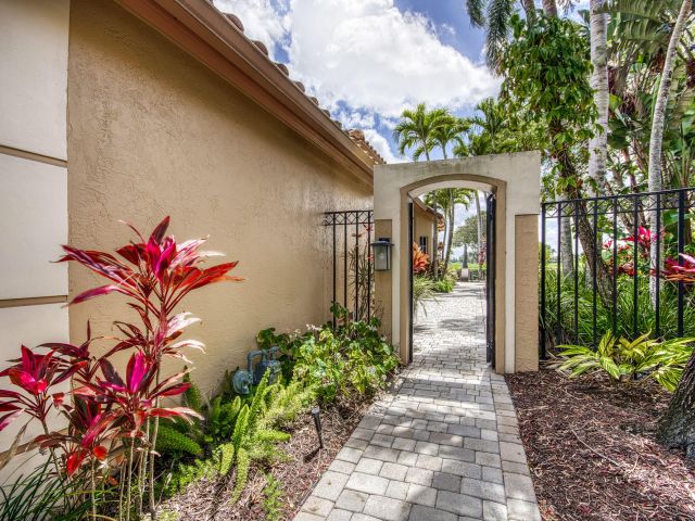 Продажа дома по адресу 10364 Osprey Trace - фото 5862983