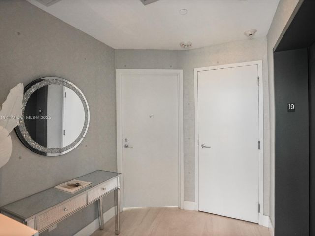 Продажа квартиры #1905 - фото 5925714