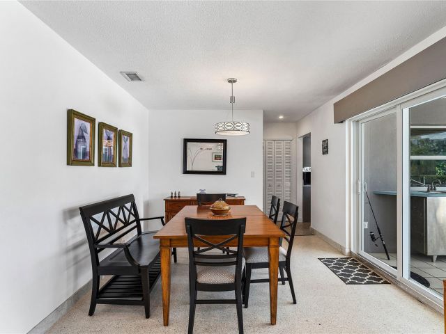 Продажа дома по адресу 1720 Marietta Dr - фото 6191410