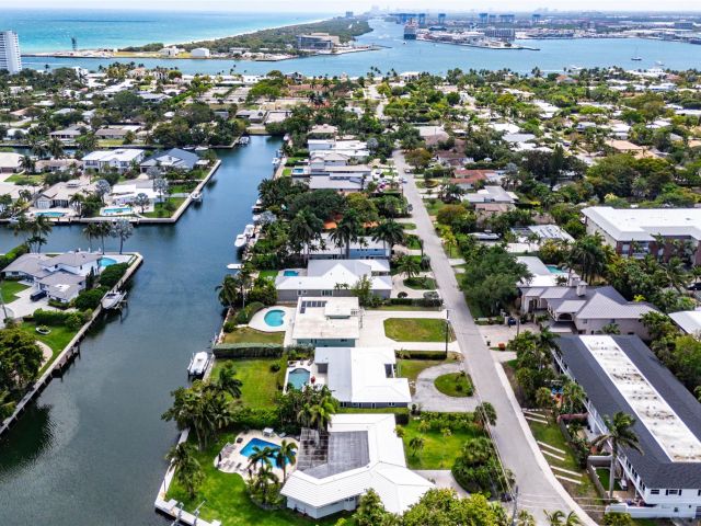 Продажа дома по адресу 1720 Marietta Dr - фото 6191427