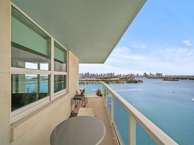 Продажа квартиры #2511 - фото 5912845