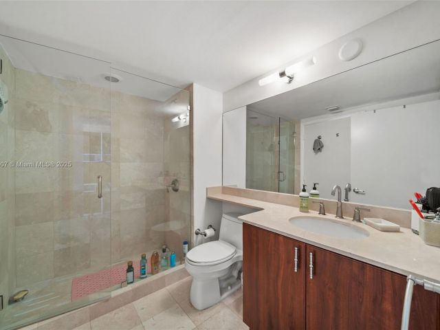 Продажа квартиры #2511 - фото 5912854