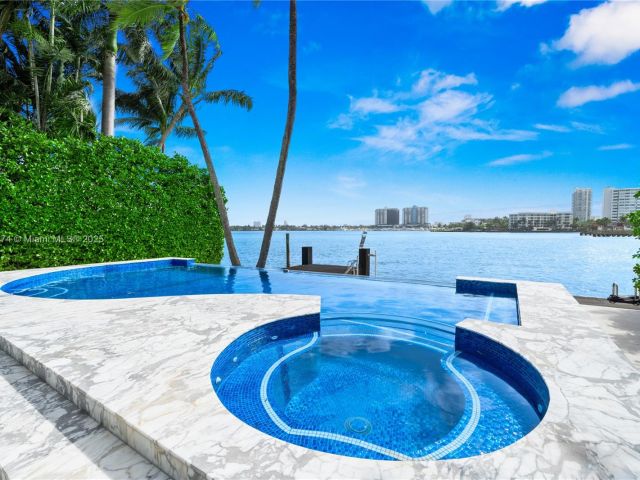 Продажа дома по адресу 247 E Rivo Alto Dr - фото 7439911