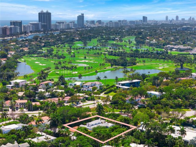 Продажа дома по адресу 6371 N Bay Rd - фото 5872379