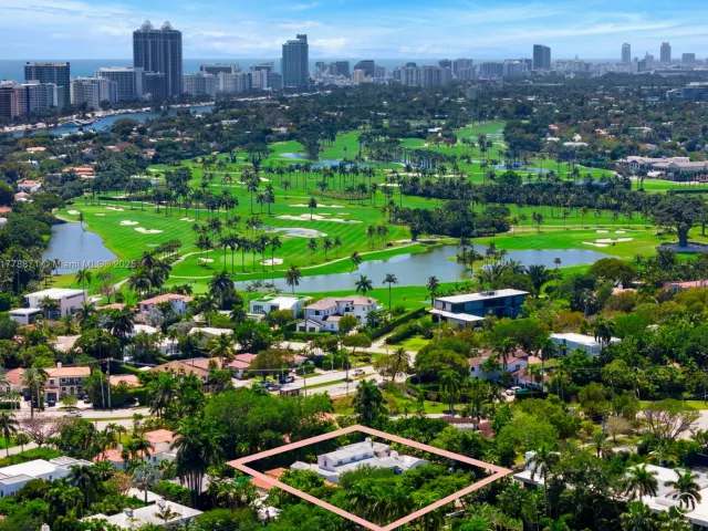 Продажа дома по адресу 6371 N Bay Rd - фото 5872379